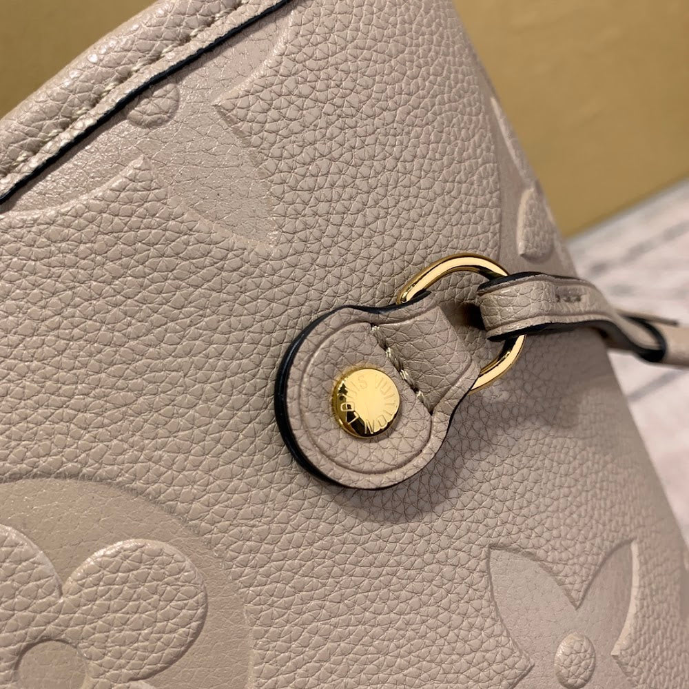 Dragons Bags ln Luxury Bag --65974