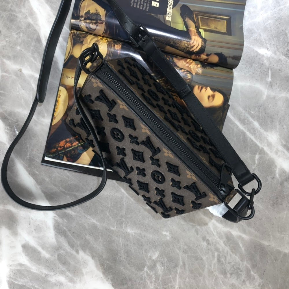 Dragons Bags ln Luxury Bag --60963