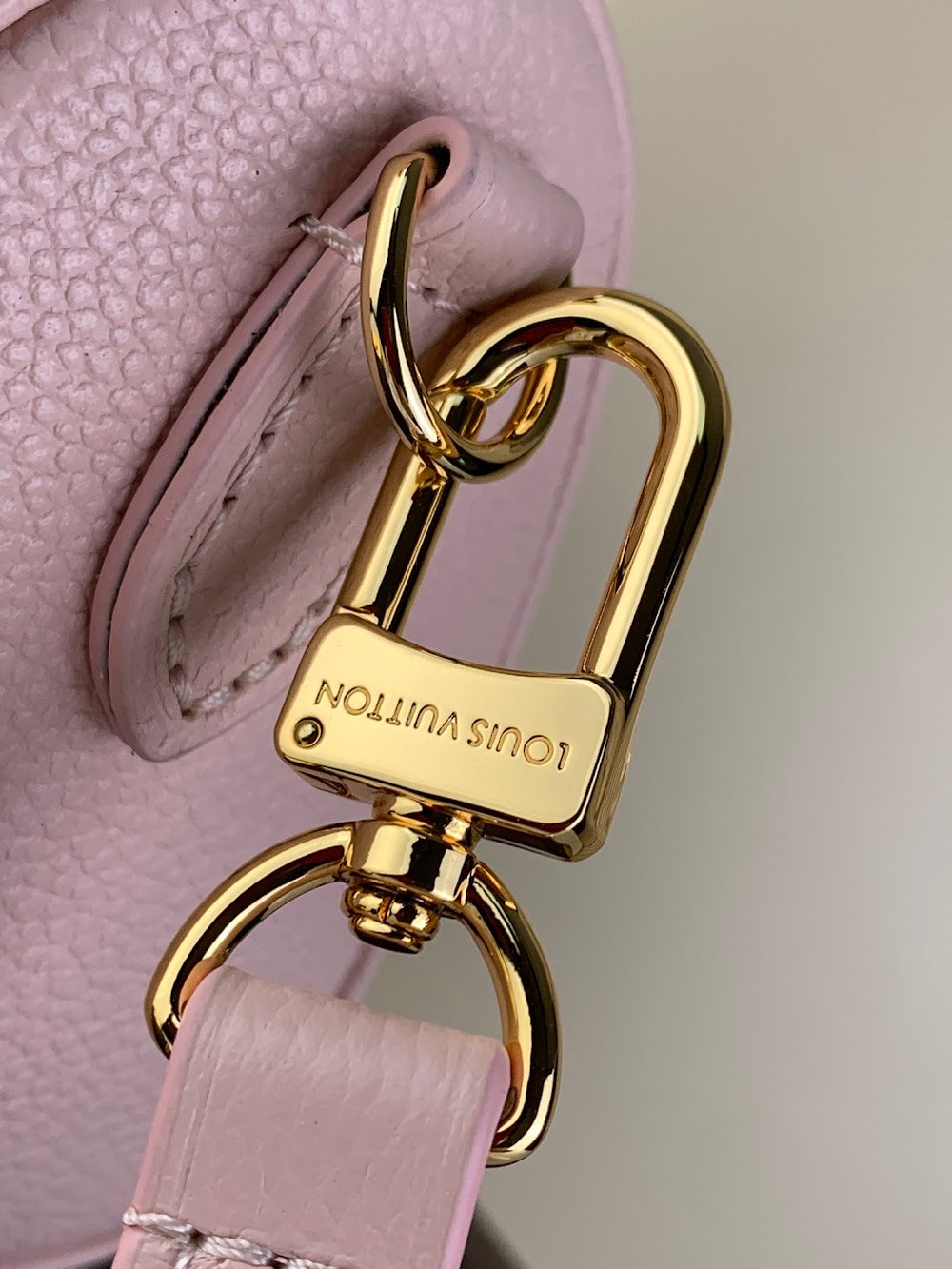 Dragons Bags ln Luxury Bag --56359