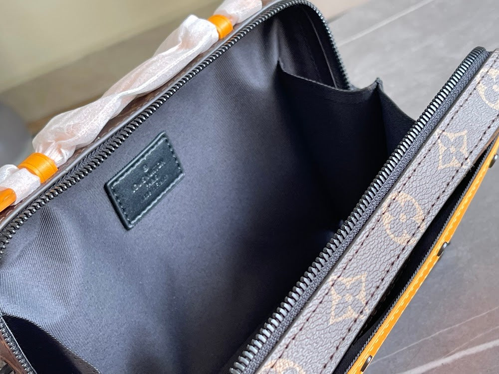 Dragons Bags ln Luxury Bag --70696