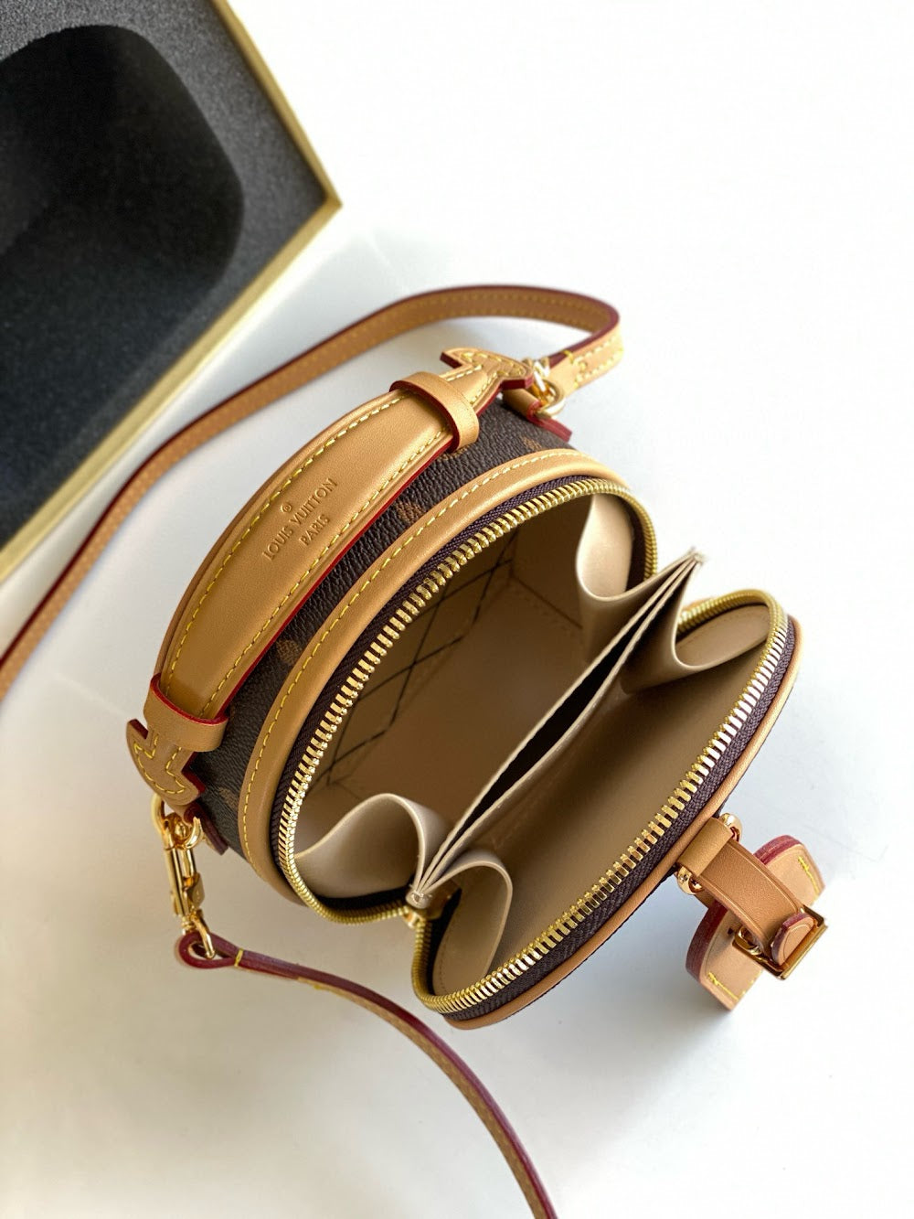 Dragons Bags ln Luxury Bag --81519