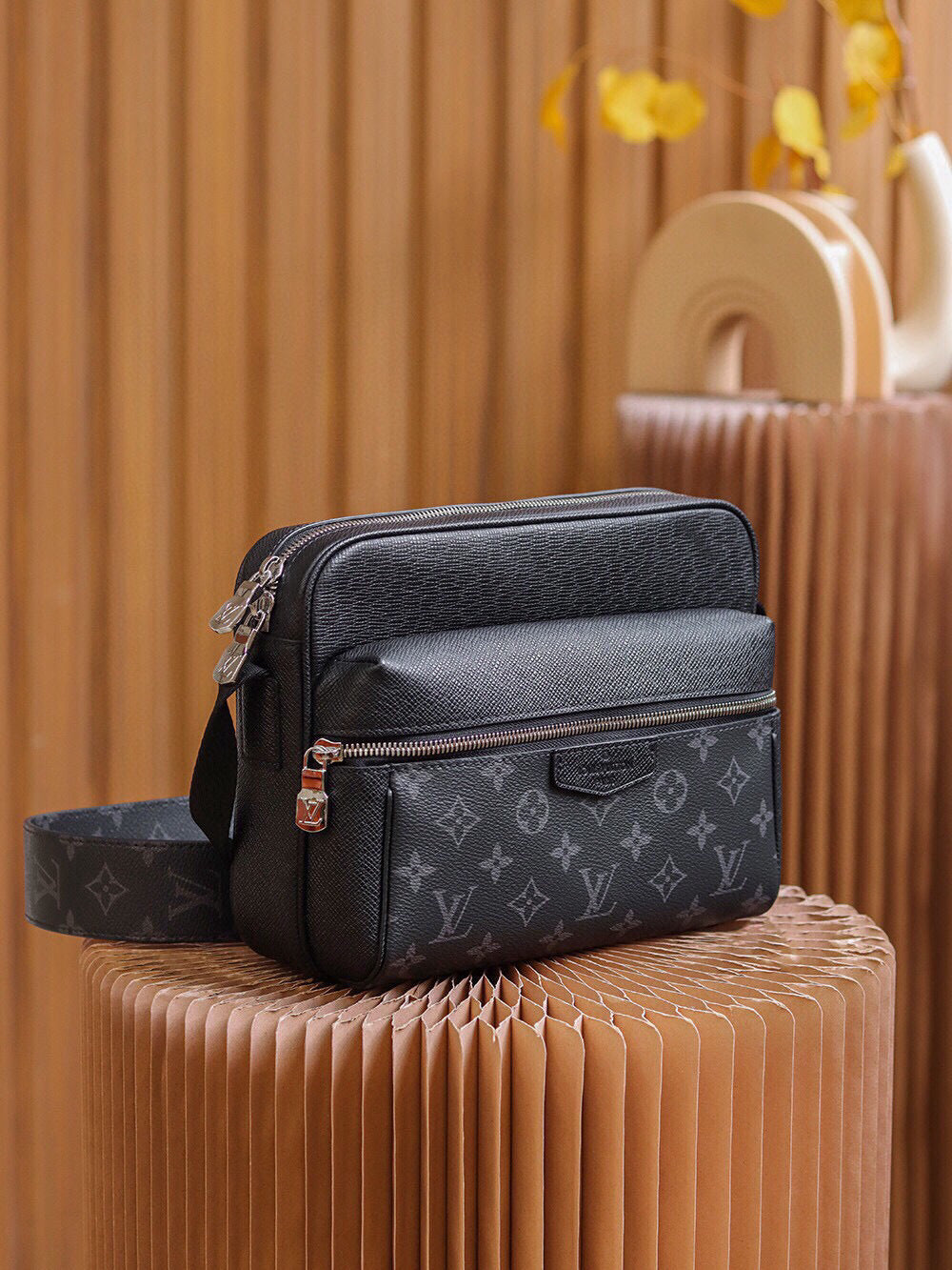 Dragons Bags ln Luxury Bag --71369