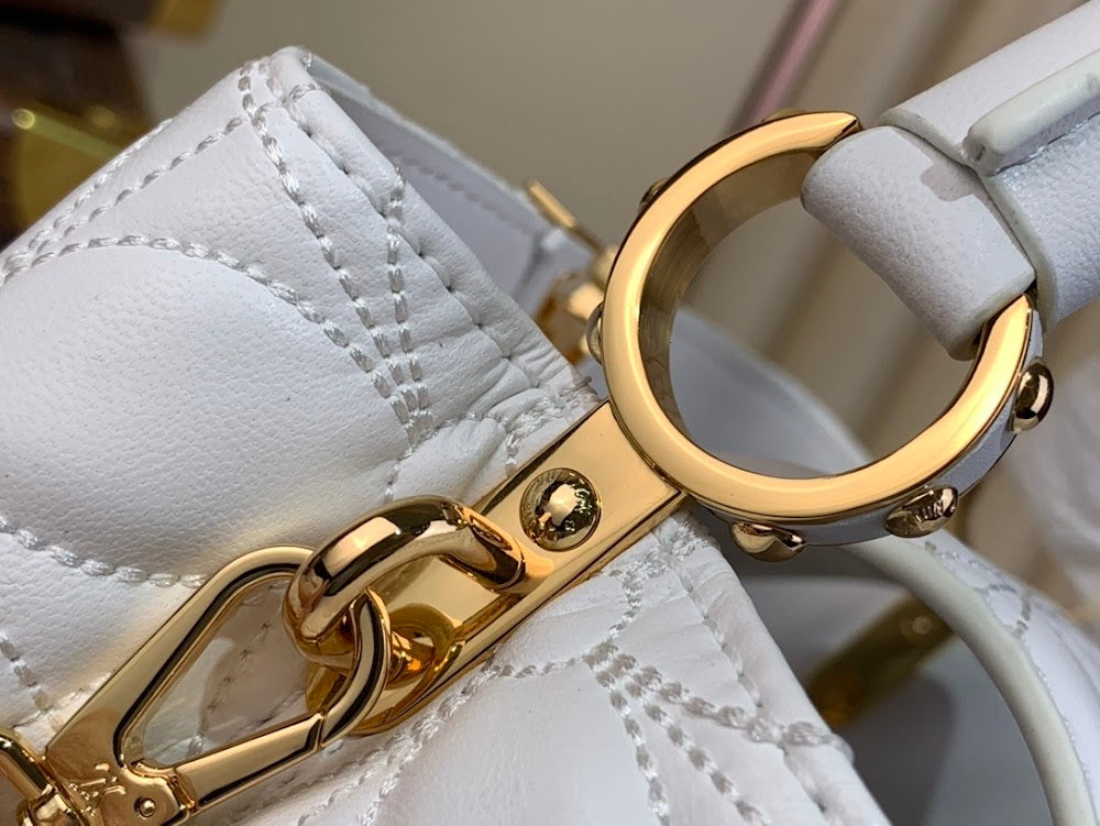 Dragons Bags ln Luxury Bag --62576