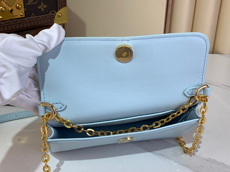 Dragons Bags ln Luxury Bag --69740