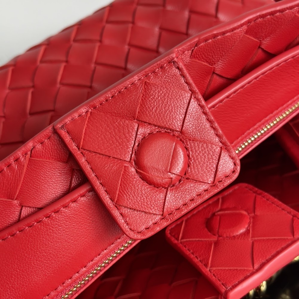 new-luxury-designer-bags-nm10666