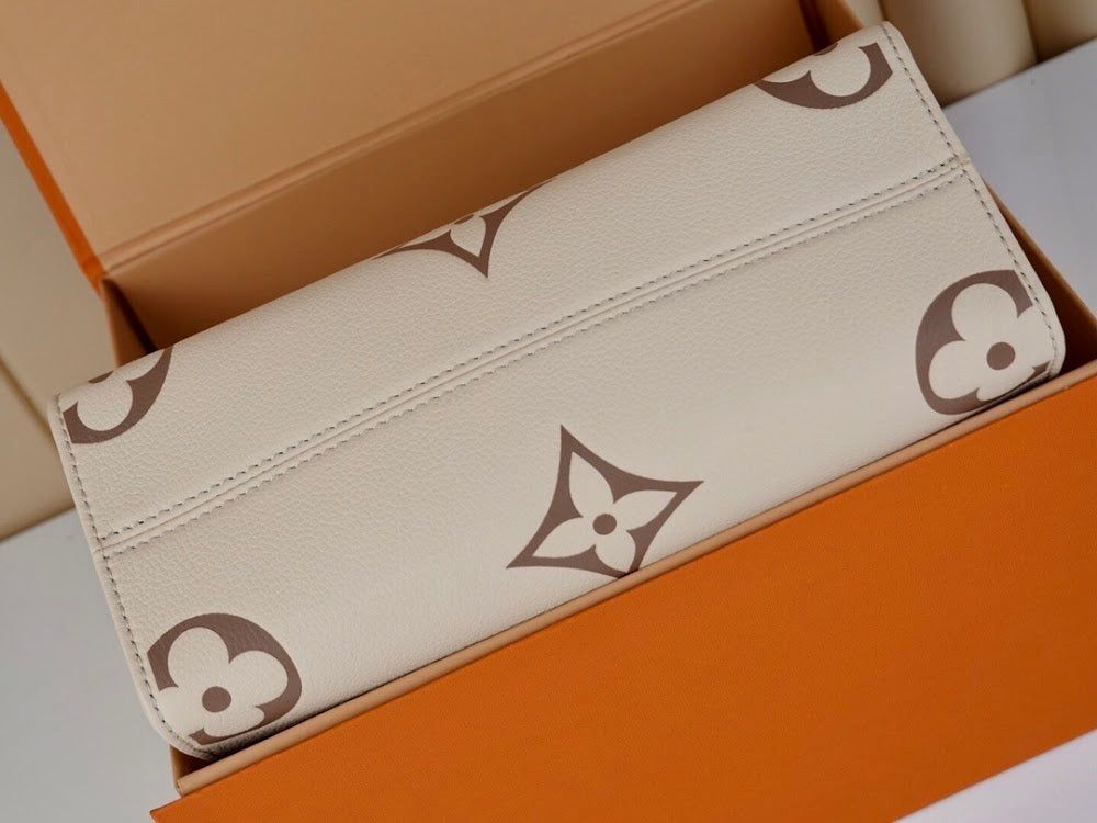 Dragons Bags ln Luxury Bag --66779