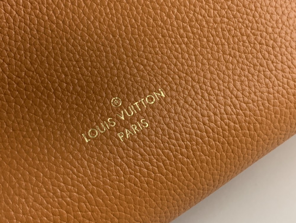Dragons Bags ln Luxury Bag --69072