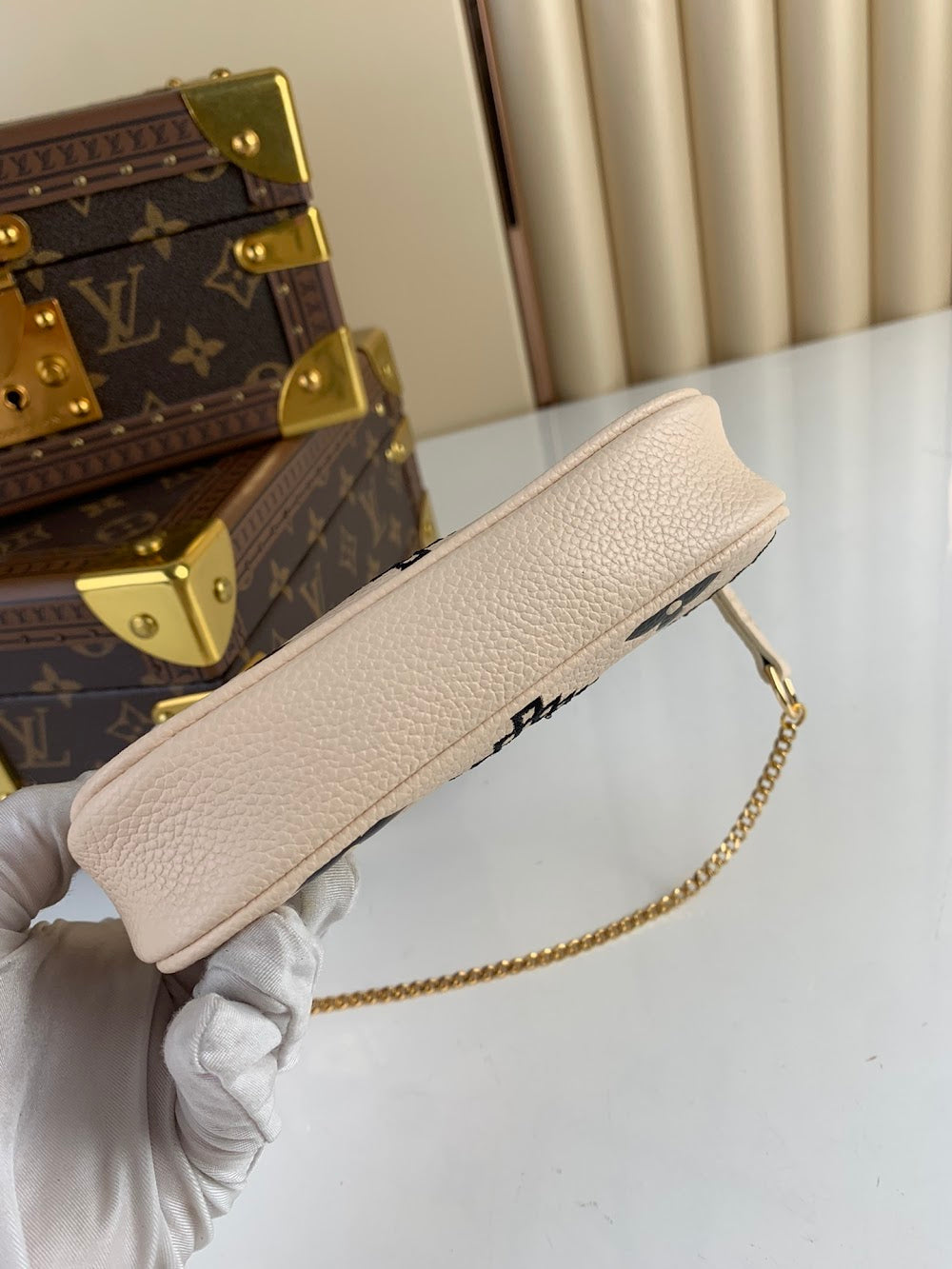 Dragons Bags ln Luxury Bag --67157