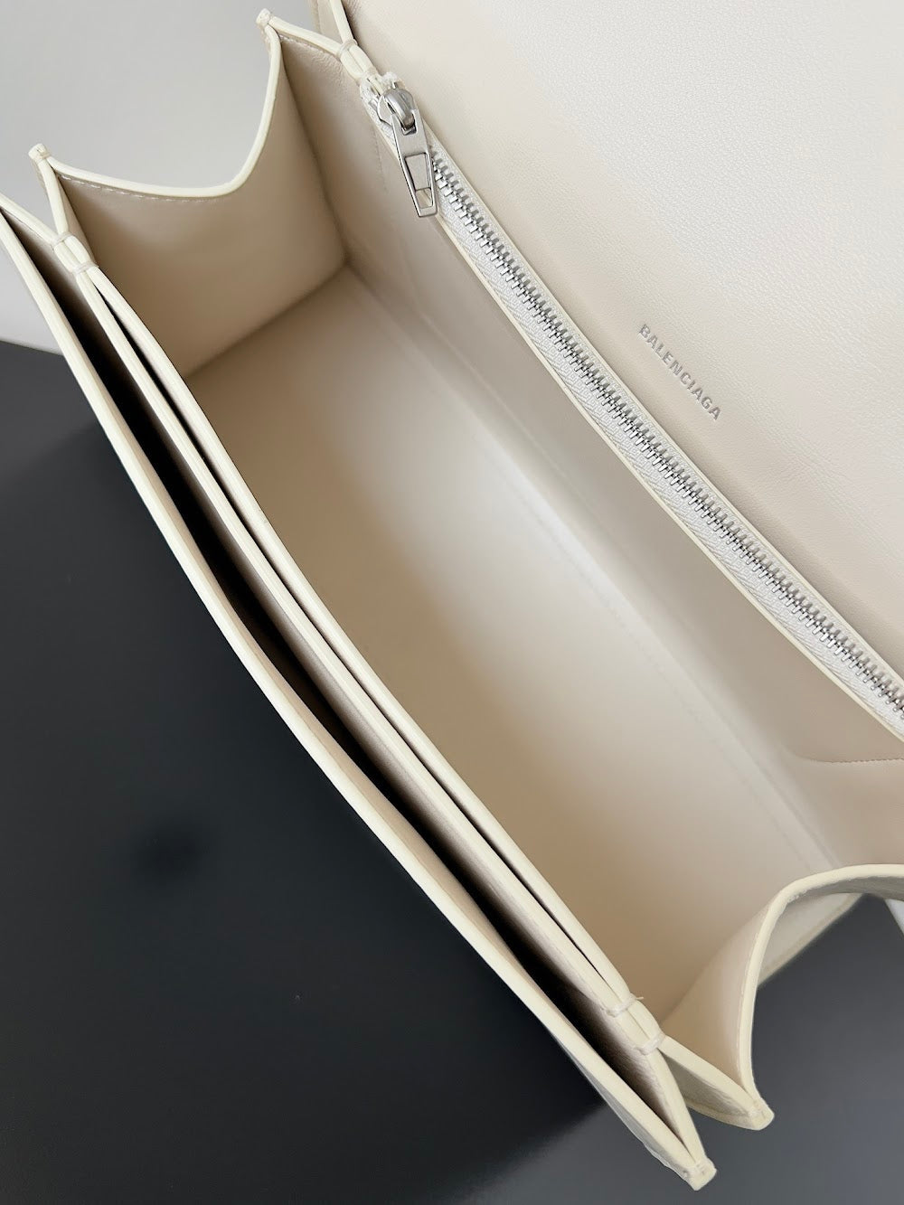 Dragons Bags Balenciaga Luxury Bag --111070