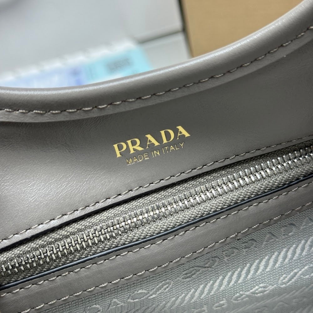 Dragons Bags Pradn Luxury Bag --101749