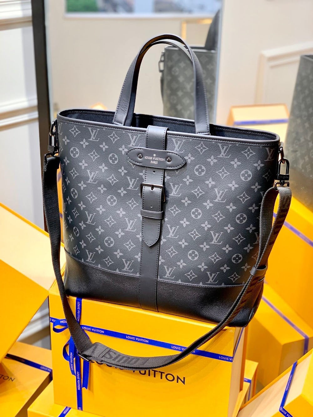 Dragons Bags ln Luxury Bag --70209