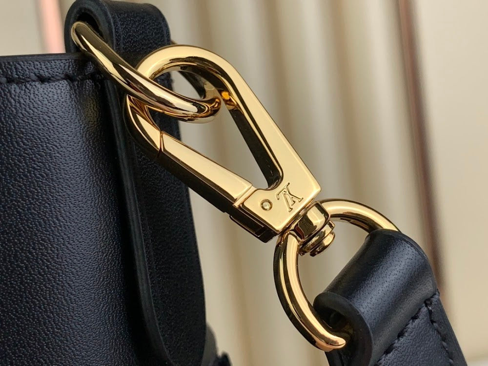 Dragons Bags ln Luxury Bag --61895