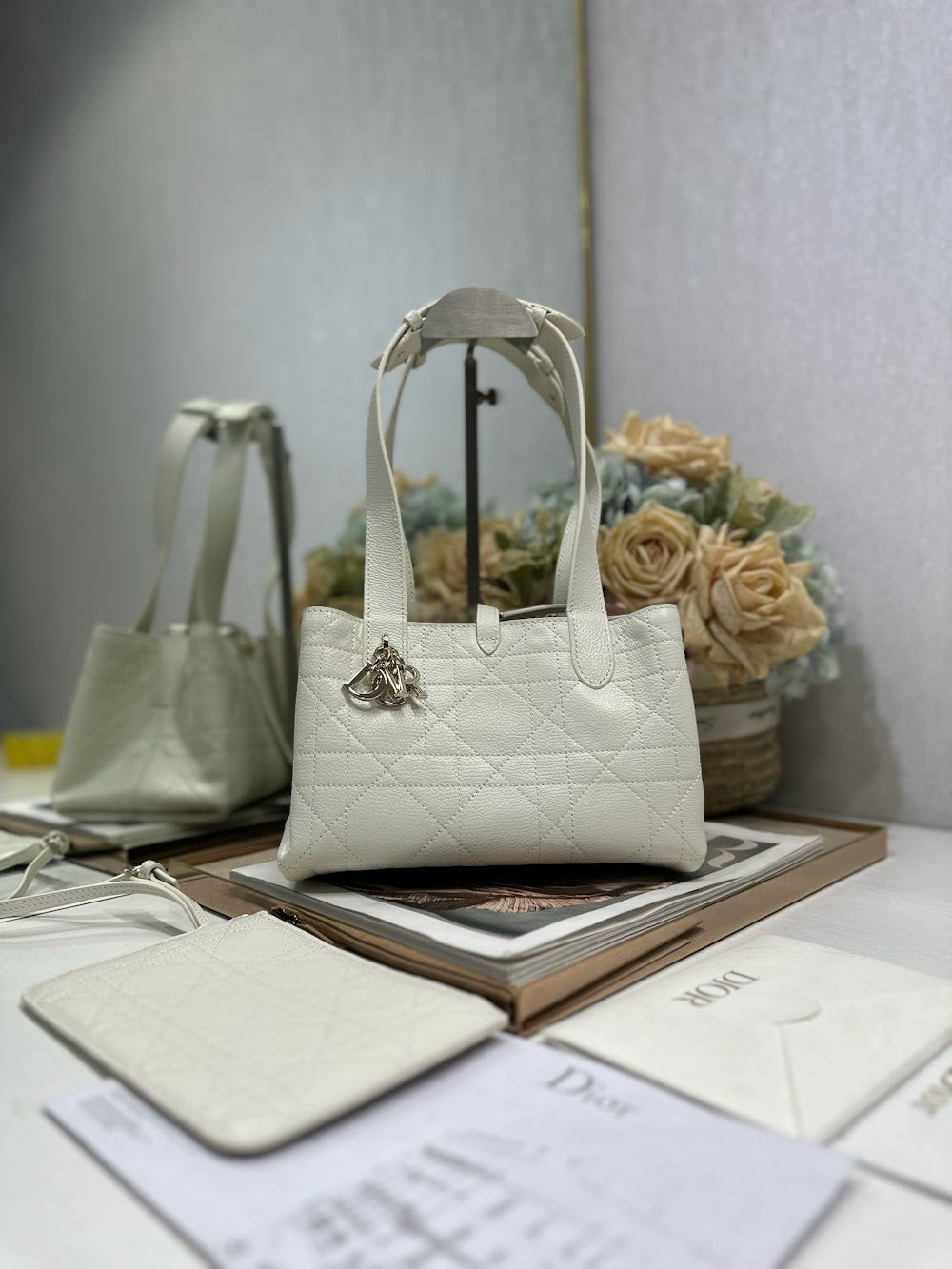 Dragons BagsDiorn Luxury Bag --116129