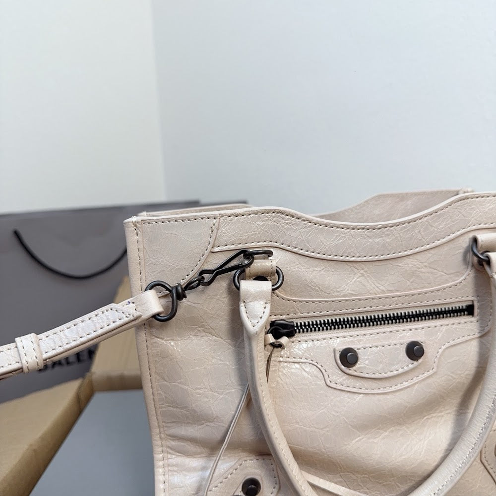 Dragons Bags Balenciaga Luxury Bag --111694