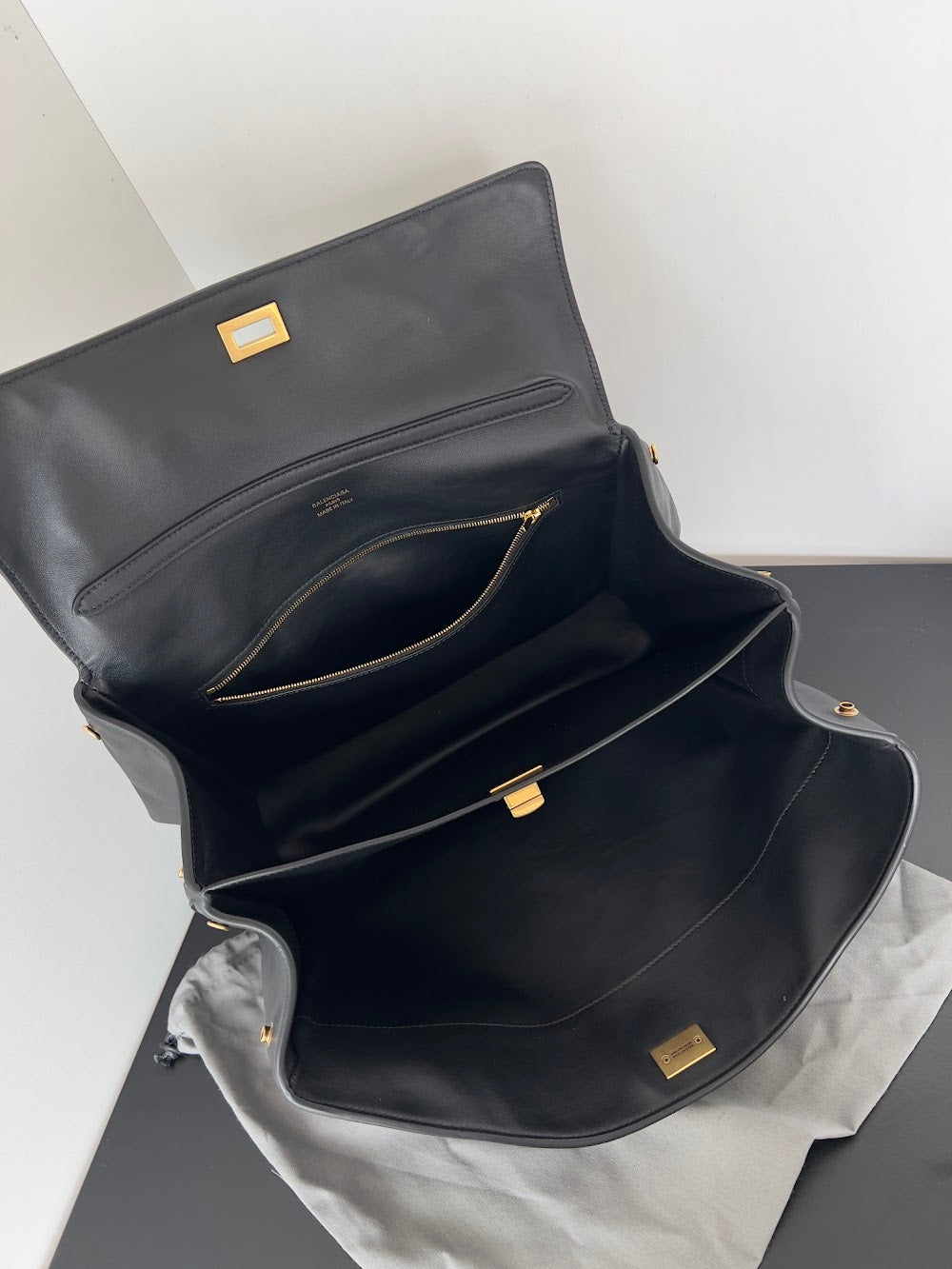 Dragons Bags Balenciaga Luxury Bag --110823