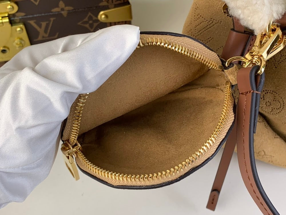 Dragons Bags ln Luxury Bag --69376