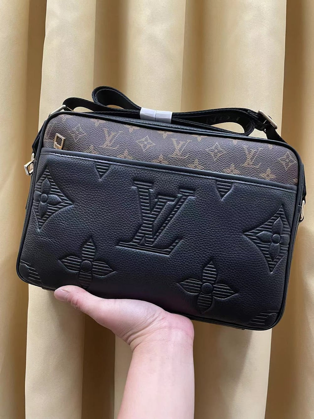 Dragons Bags ln Luxury Bag --70613