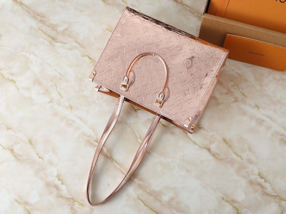 Dragons Bags ln Luxury Bag --77694