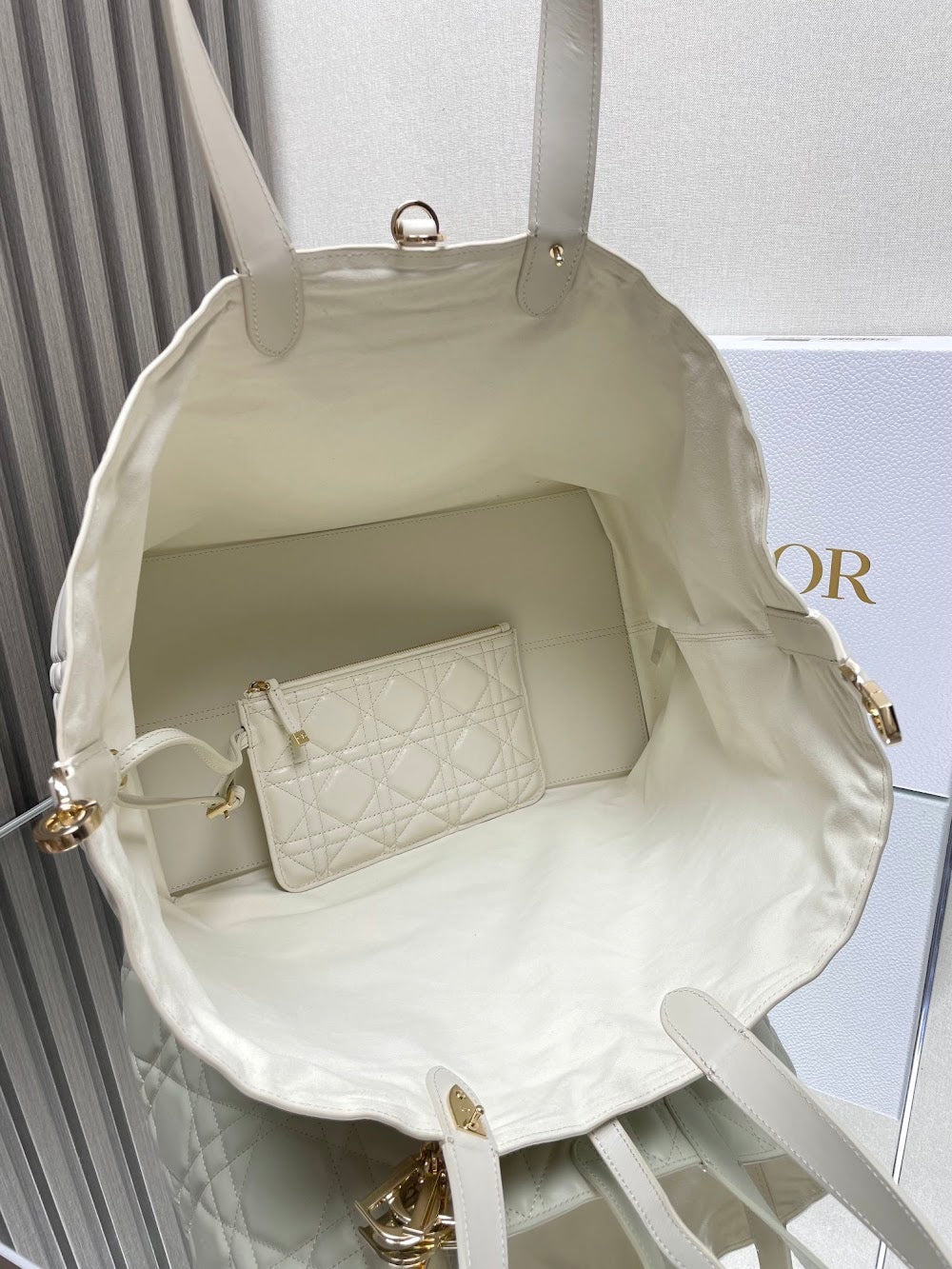 Dragons BagsDiorn Luxury Bag --116409