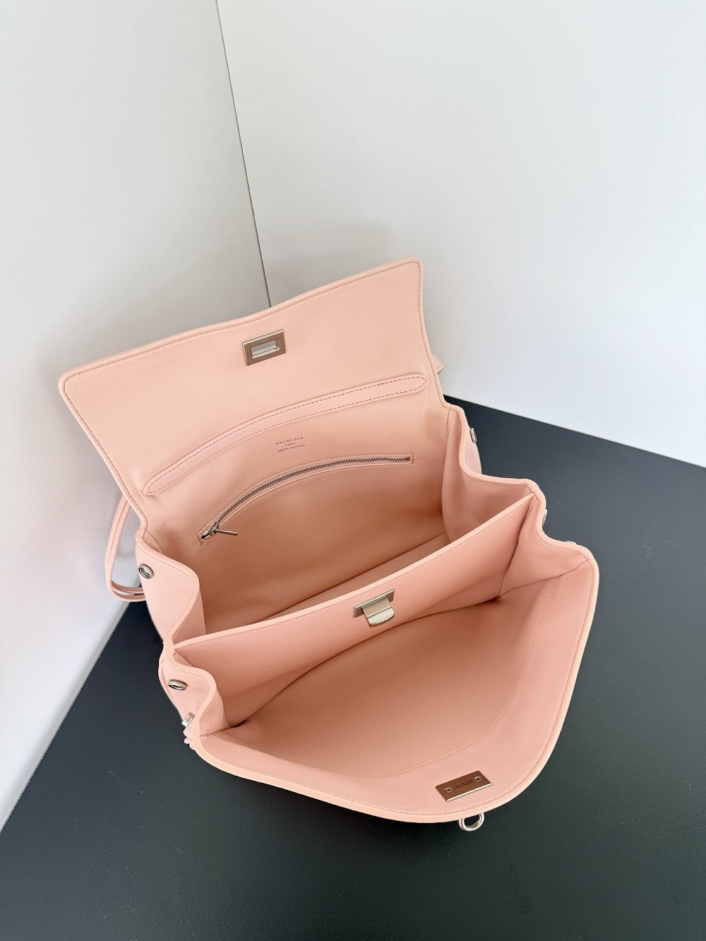 Dragons Bags Balenciaga Luxury Bag --111605