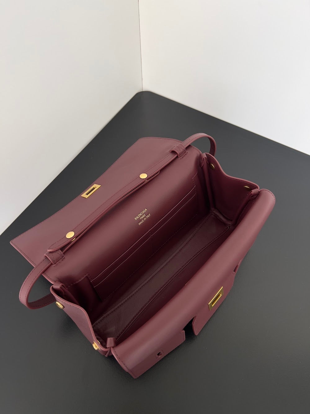 Dragons Bags Balenciaga Luxury Bag --111510