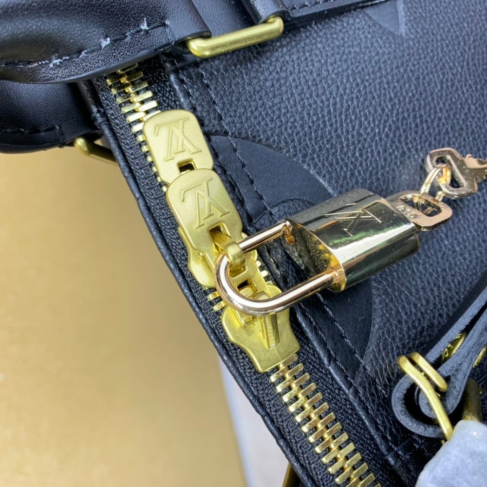Dragons Bags ln Luxury Bag --59614