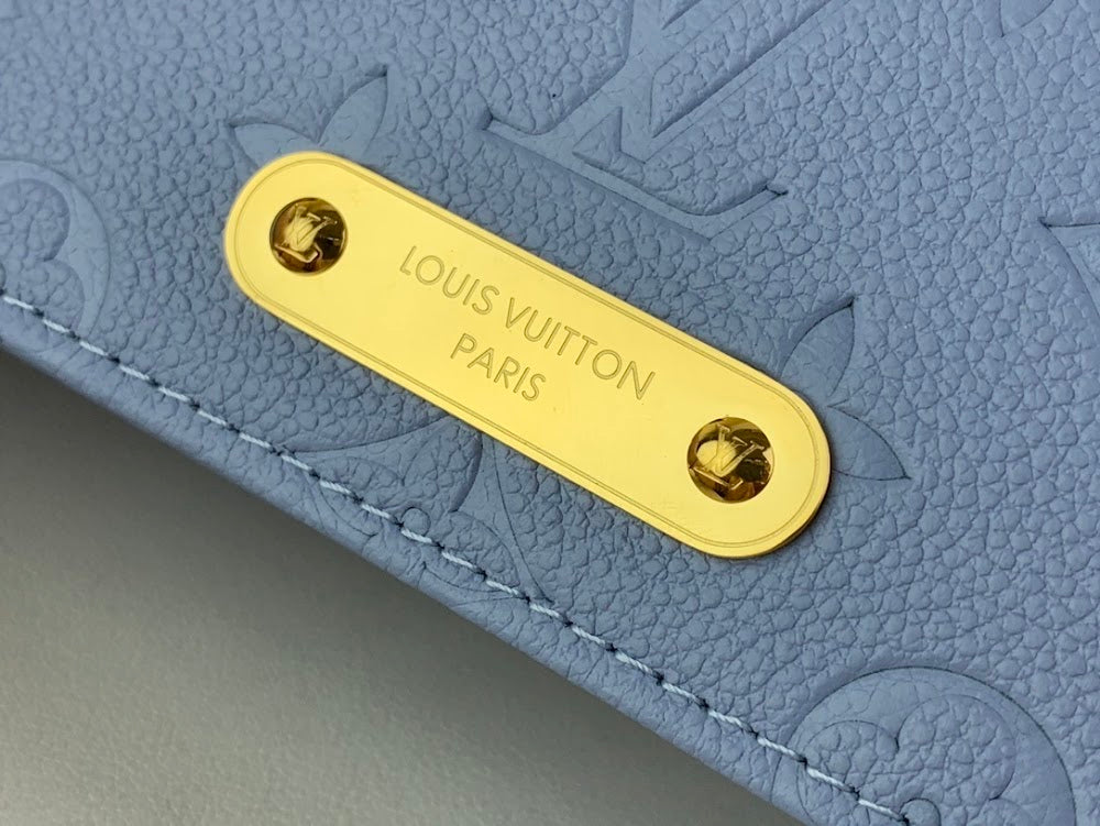 Dragons Bags ln Luxury Bag --68757
