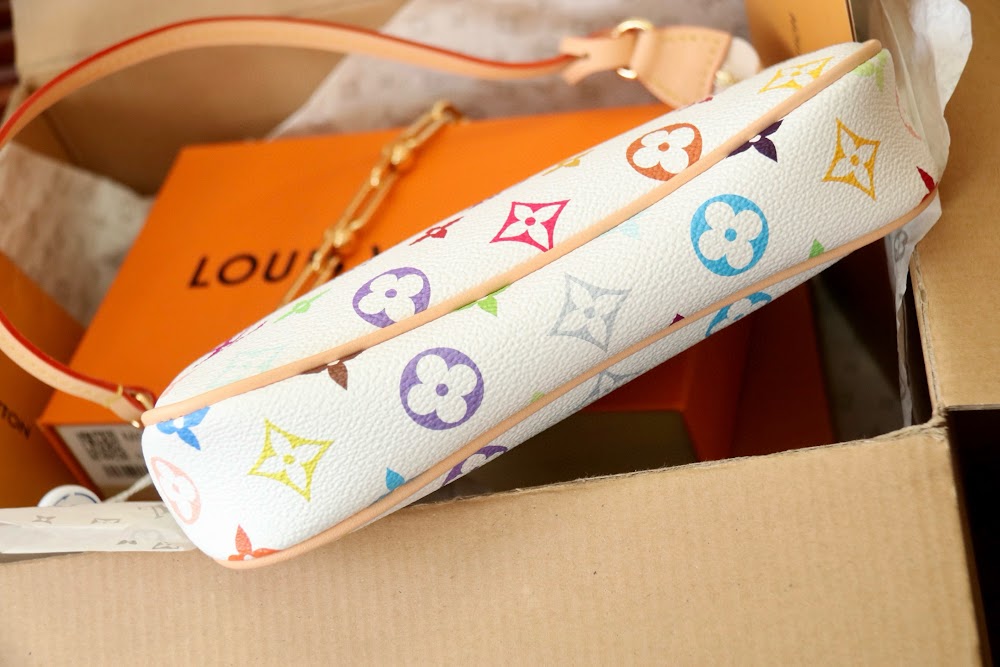 Dragons Bags ln Luxury Bag --81649