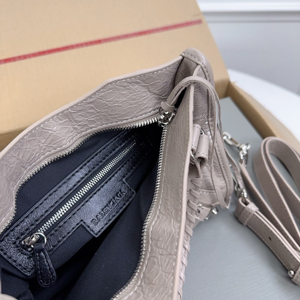 Dragons Bags Balenciaga Luxury Bag --111894