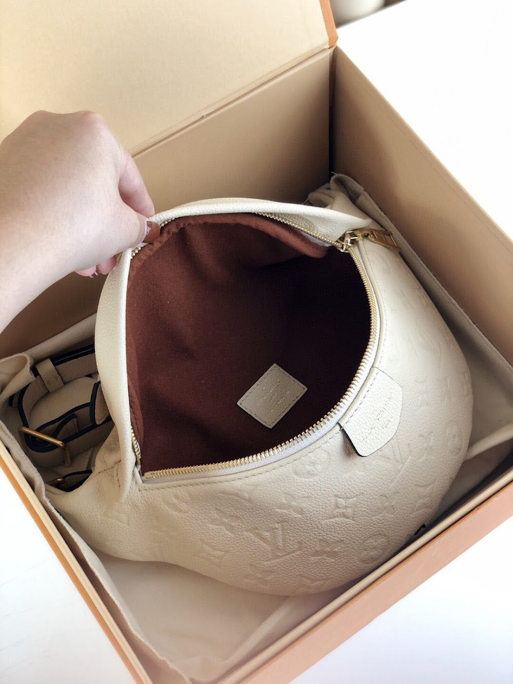 Dragons Bags ln Luxury Bag --56716
