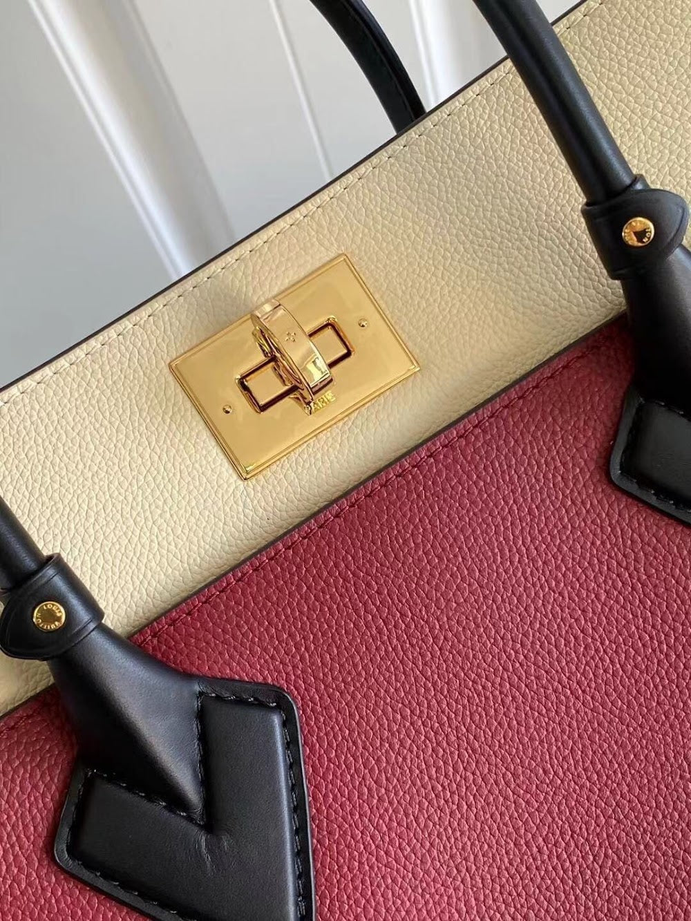 Dragons Bags ln Luxury Bag --66878