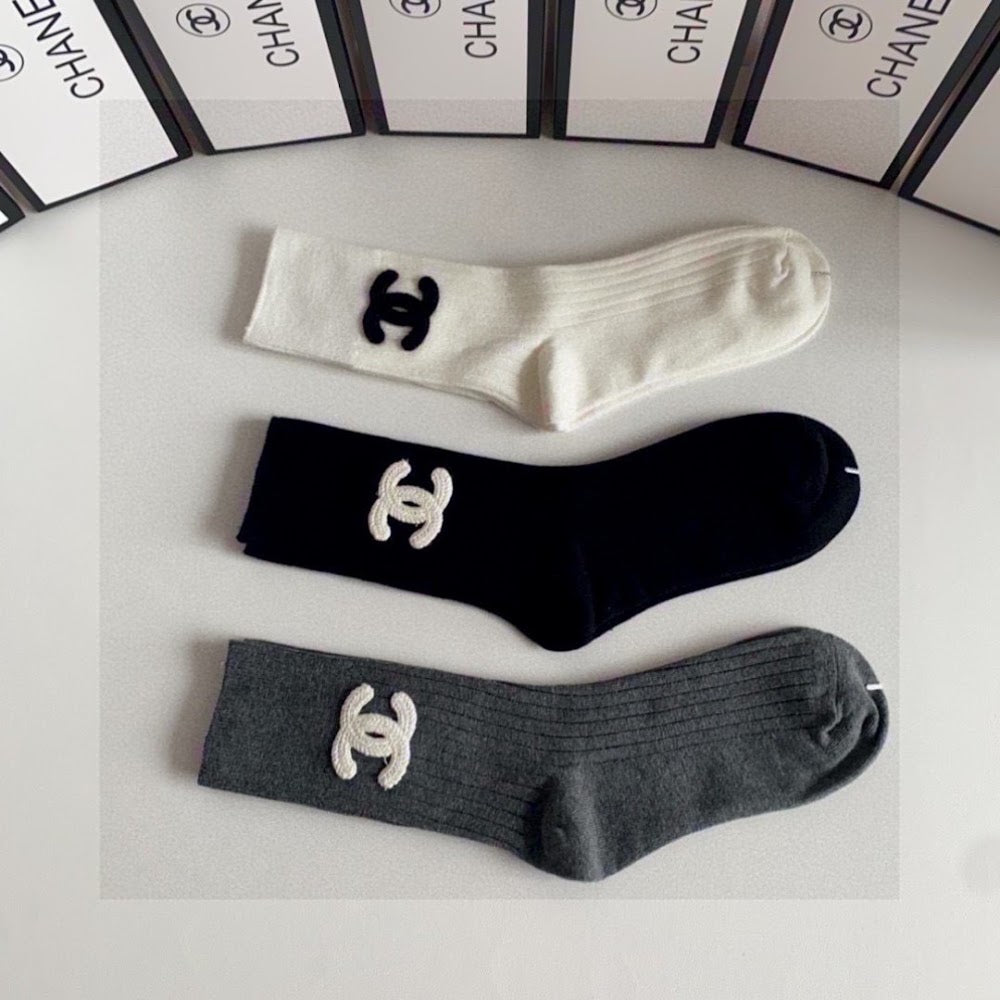Dragons Bags Premium Luxury Socks --97921