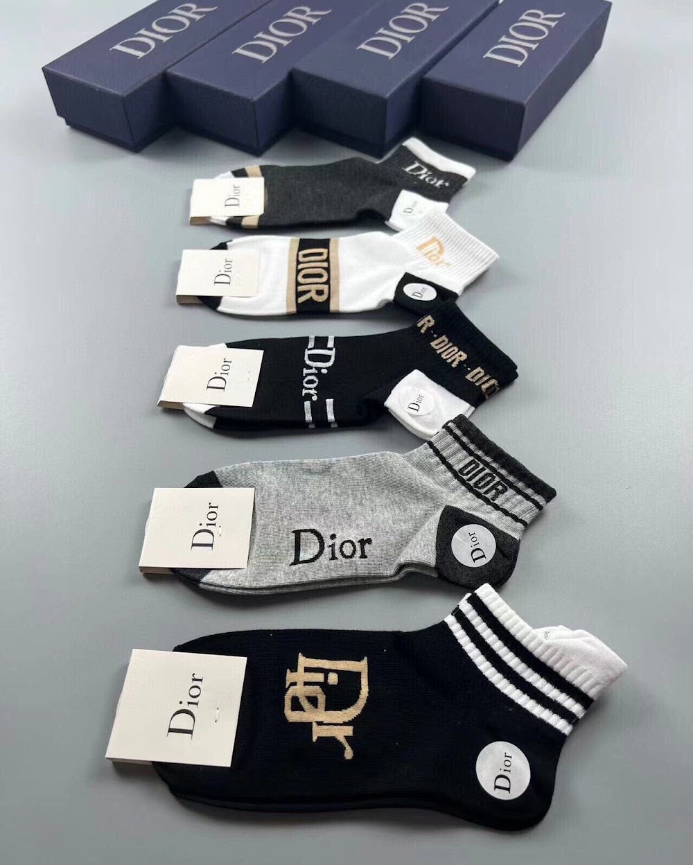 Dragons Bags Premium Luxury Socks --97837
