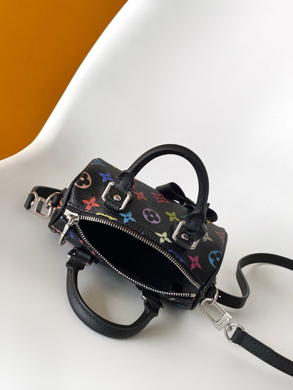 Dragons Bags ln Luxury Bag --81784