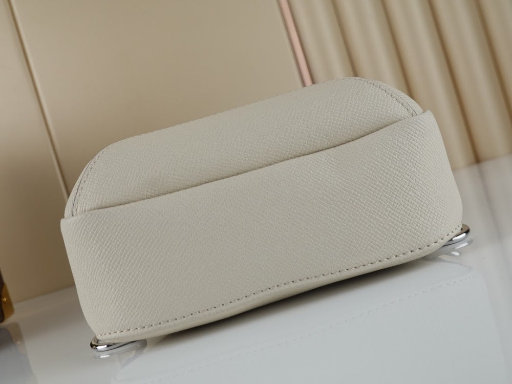 Dragons Bags ln Luxury Bag --66809