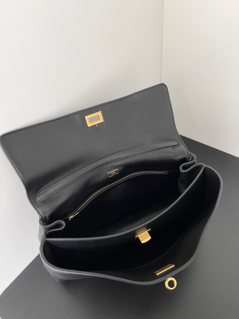 Dragons Bags Balenciaga Luxury Bag --111625