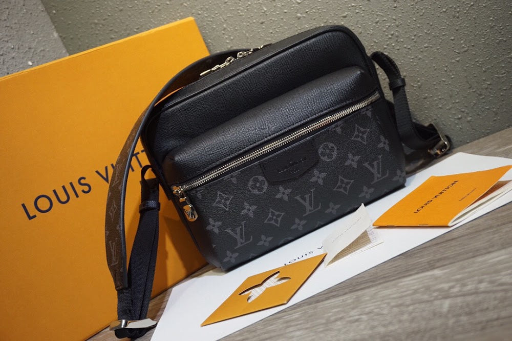 Dragons Bags ln Luxury Bag --70202