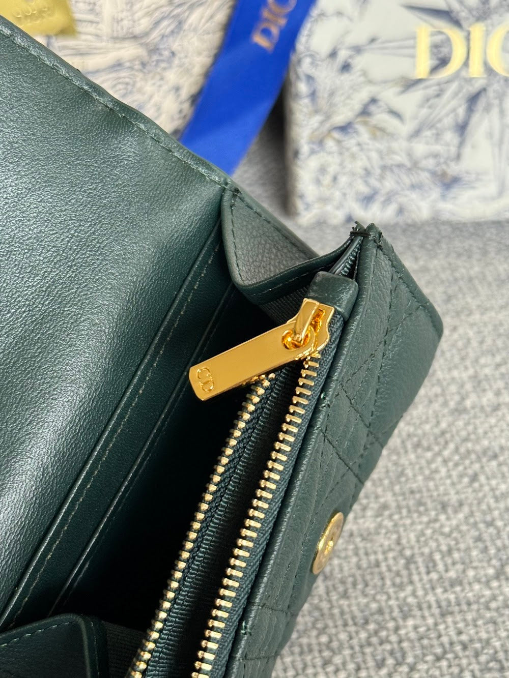 Dragons BagsDiorn Luxury Bag --114629