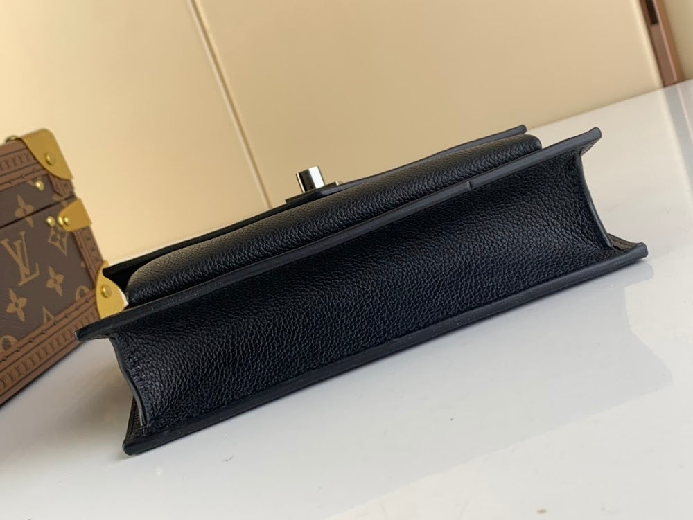 Dragons Bags ln Luxury Bag --60983