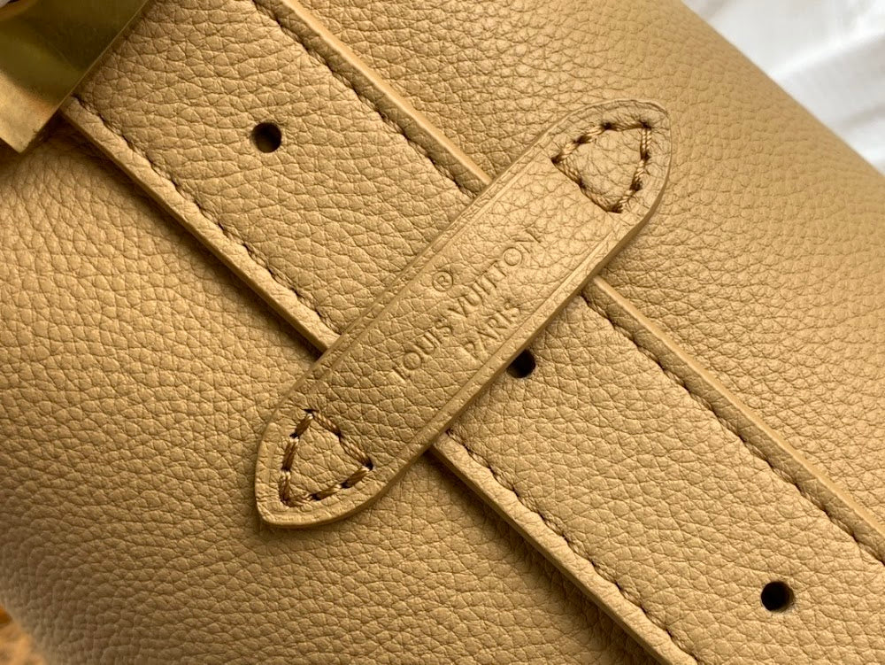 Dragons Bags ln Luxury Bag --69250