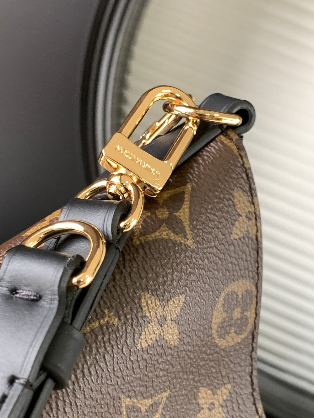 Dragons Bags ln Luxury Bag --81791