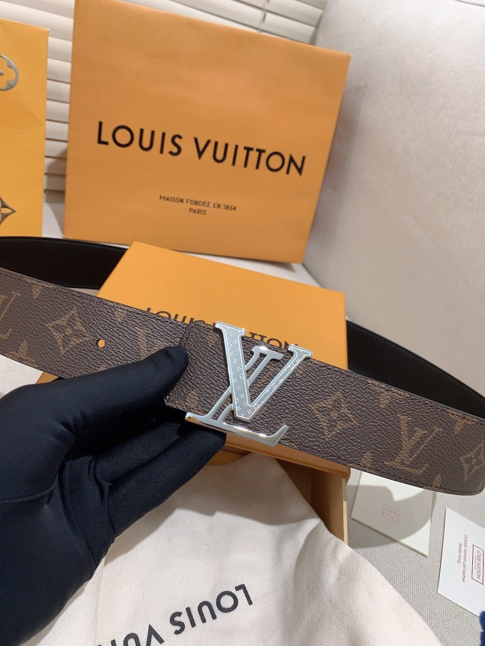 Dragons Bags ln Luxury Belt --107075