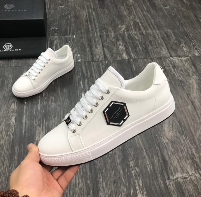 Dragons Bags Detail