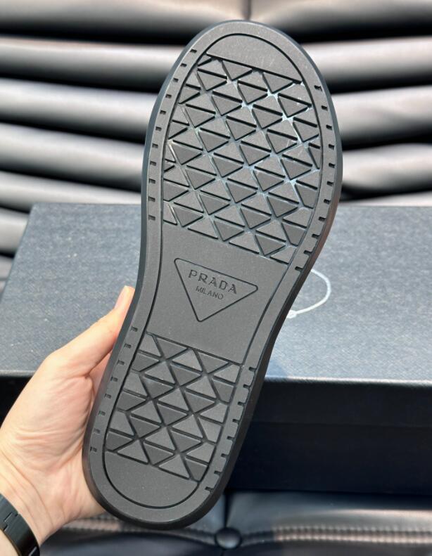 Dragons Bags Bags
- PD Men Shoes - 083