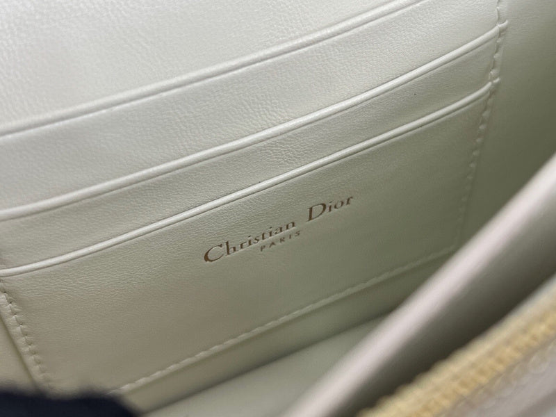 Dragons Bags Detail