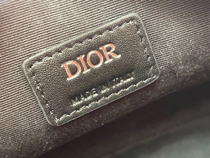 Dragons Bags Detail