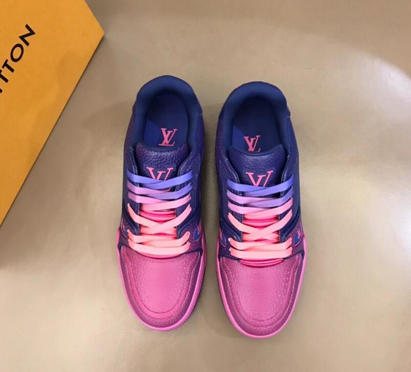 Dragons Bags Detail