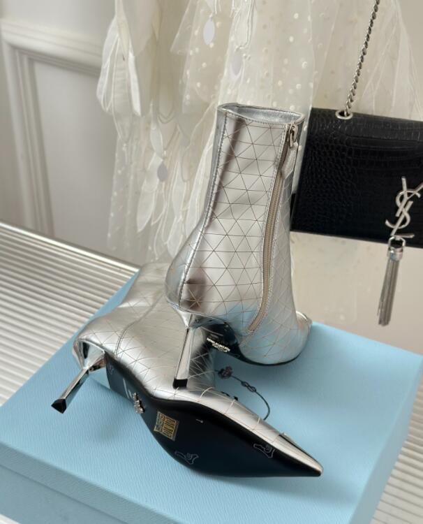 Dragons Bags Bags
- PD Women Shoes - 194