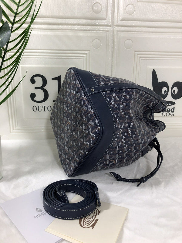 VBS - GOD Bags - 174