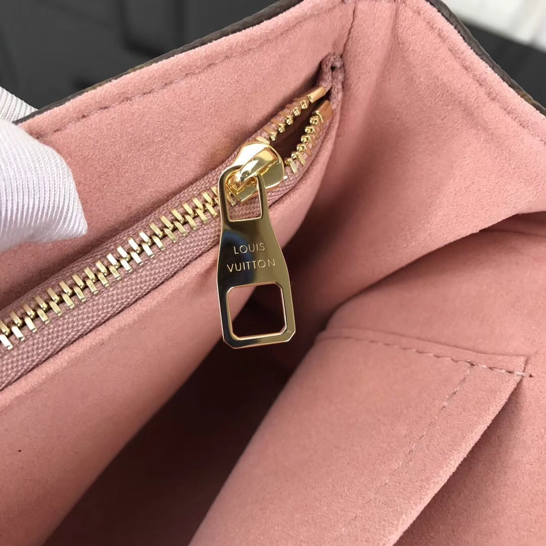 Dragons Bags - High-Quality Designer Products for You - AFFORDABLE LUXURY BAGS - 3575